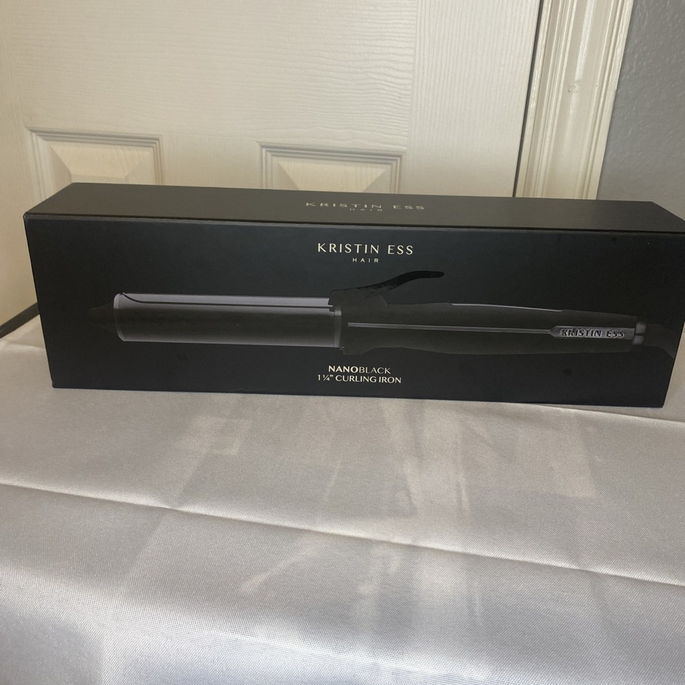 Kristin Ess Curling‎ Iron Ceramic Professional NanoBlack 1 1/4"